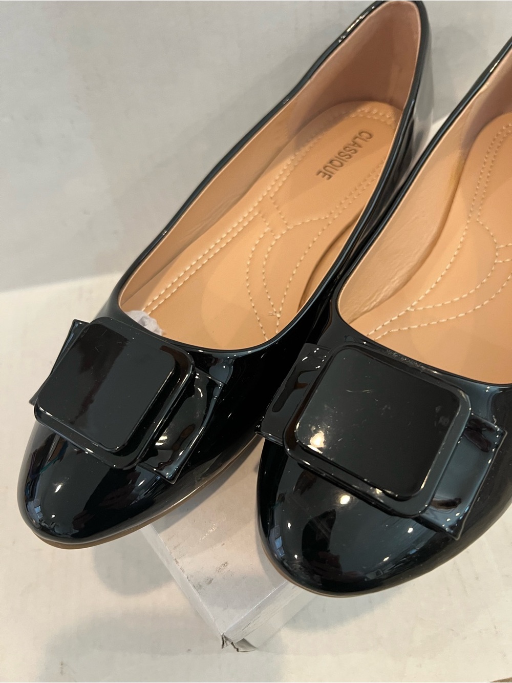 Women Flat Bow Heel Shoes - Picture 2 of 12
